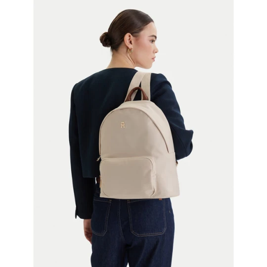Zdjęcie produktu Plecak Tommy Hilfiger Popette Dome Backpack AW0AW17939 Kremowy