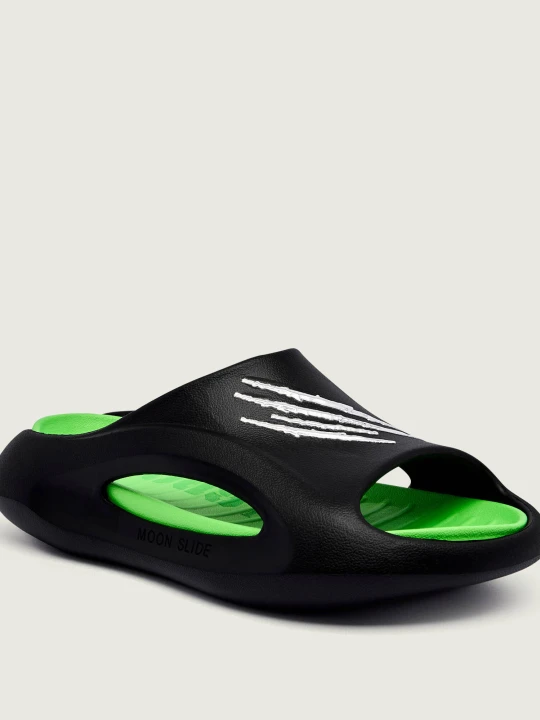 Zdjęcie produktu Plein Sport Klapki MOON SLIDE czarny