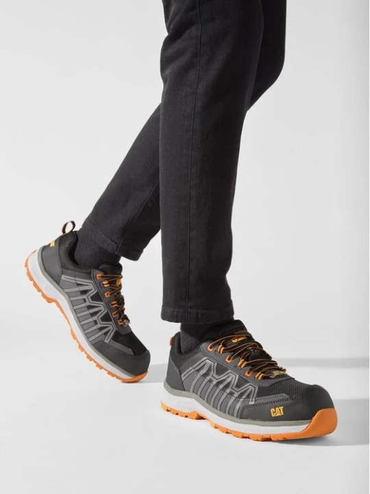 Zdjęcie produktu Półbuty CAT Footwear Charge S3 Hro Src+ P725517 Czarny