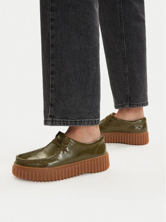 Zdjęcie produktu Półbuty Clarks Torhill Bee 26186668 Zielony