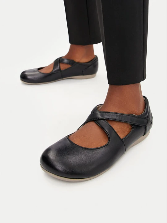 Zdjęcie produktu Półbuty Josef Seibel 87272 Fiona 72 Czarny