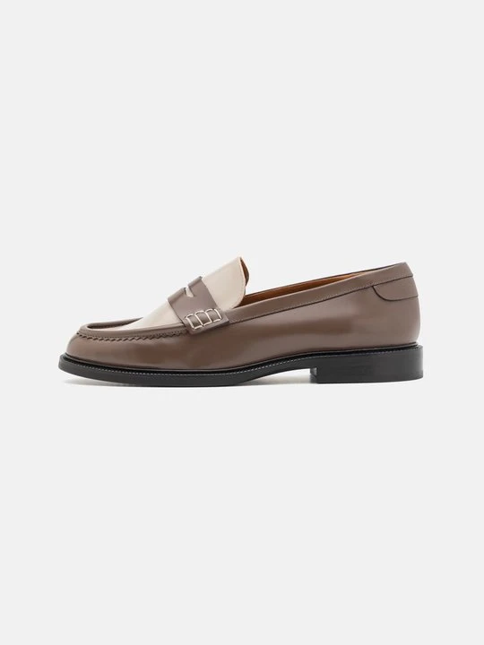 Zdjęcie produktu Półbuty wsuwane CLAUDIE PIERLOT