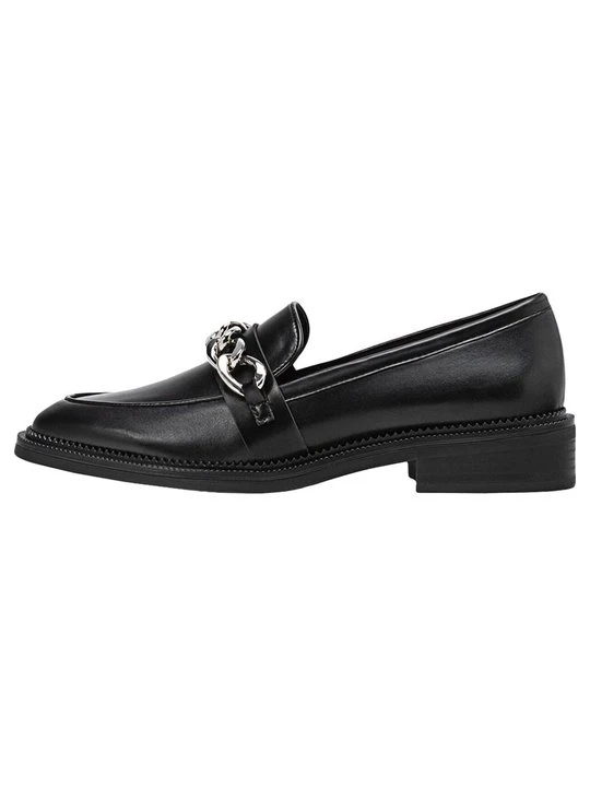 Zdjęcie produktu Półbuty wsuwane Stradivarius czarny