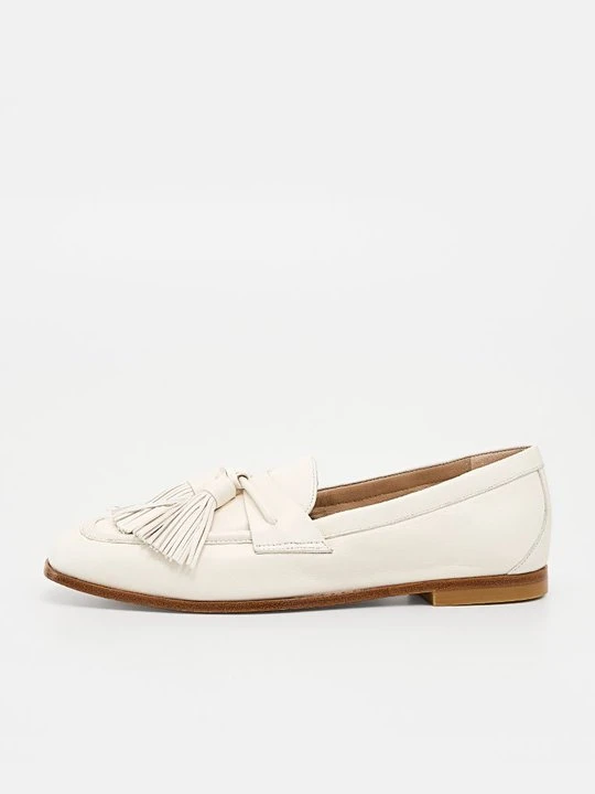 Zdjęcie produktu Półbuty wsuwane Stuart Weitzman mleczny