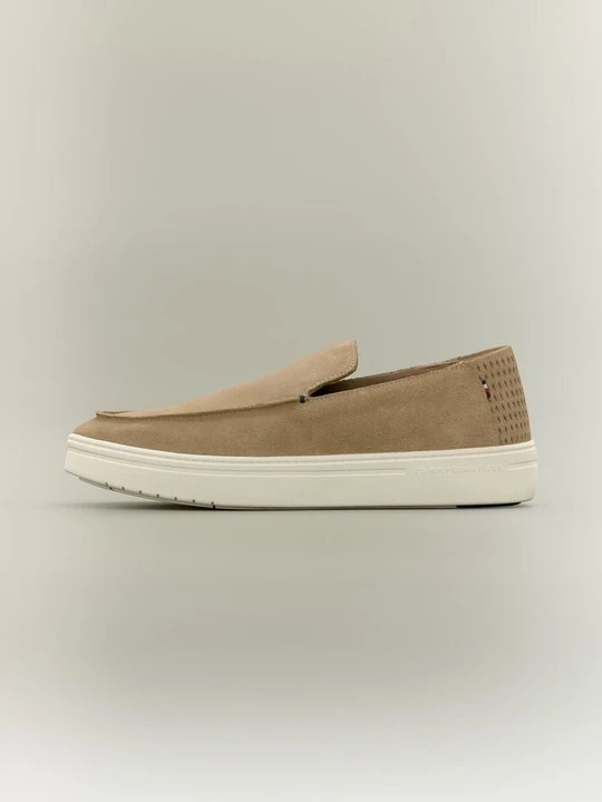Zdjęcie produktu Półbuty wsuwane Tommy Hilfiger beżowy