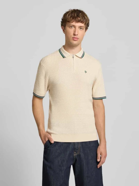 Zdjęcie produktu Polówka o kroju slim fit w dzianinowym wyglądzie REVIEW Écru