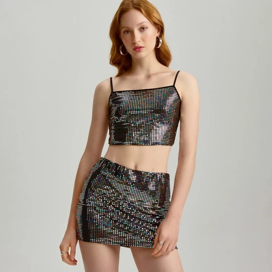 Zdjęcie produktu Połyskujący crop top na ramiączkach House