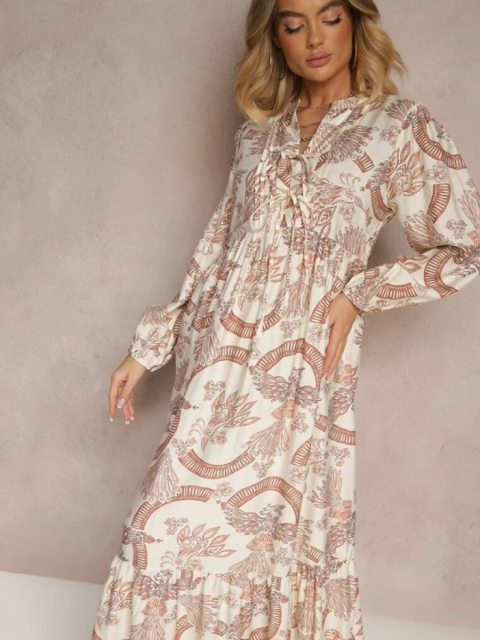 Zdjęcie produktu Pomarańczowa Rozkloszowana Sukienka z Wiskozą Wiązana przy Dekolcie w Roślinny Print Koriselle M&d Fashion