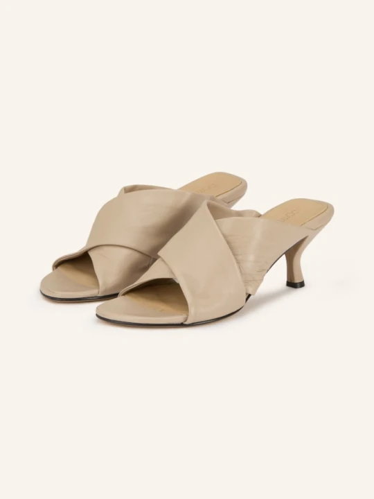 Zdjęcie produktu Pomme D'or Klapki Gaia beige