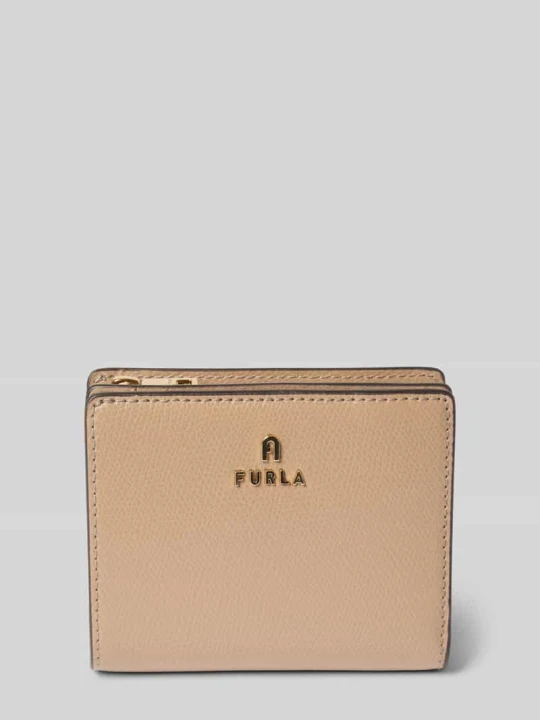 Zdjęcie produktu portfel z detal z logo model 'CAMELIA' Furla Gliniany