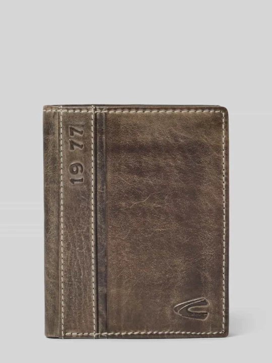 Zdjęcie produktu Portfel z gładkiej skóry bydlęcej z różnymi przegrodami Camel Active Czarny