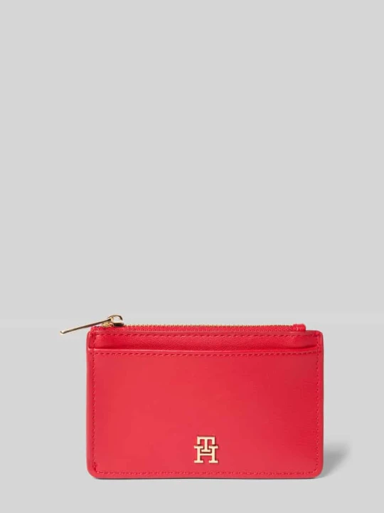 Zdjęcie produktu Portfel z karabińczykiem do zawieszenia model ‘ICON LONG CC HOLDER’ Tommy Hilfiger Czerwony