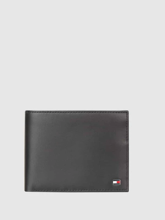 Zdjęcie produktu Portfel ze skóry z aplikacją z logo Tommy Hilfiger Czarny