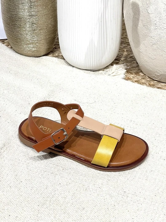 Zdjęcie produktu Poti Pati Sandały w kolorze żółtym rozmiar: 30