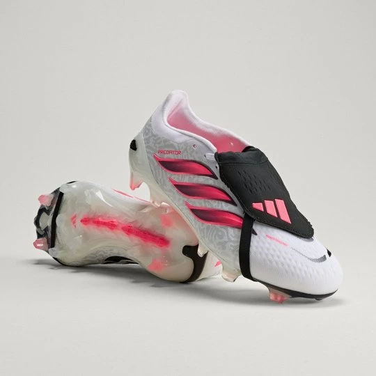 Zdjęcie produktu Buty piłkarskie na twardą nawierzchnię (FG) z wywijanym językiem Predator Pro Adidas