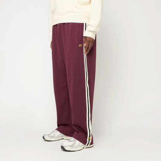 Zdjęcie produktu Club Trackpants PROHIBITED czerwony