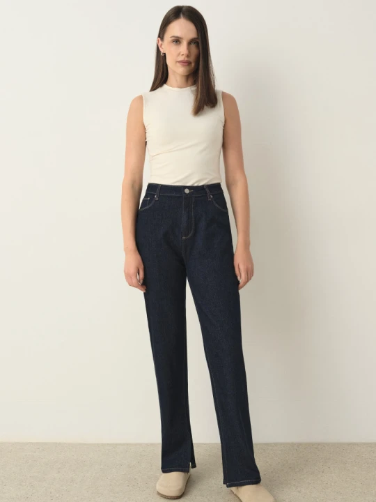 Zdjęcie produktu Proste jeansy w granatowym kolorze Greenpoint