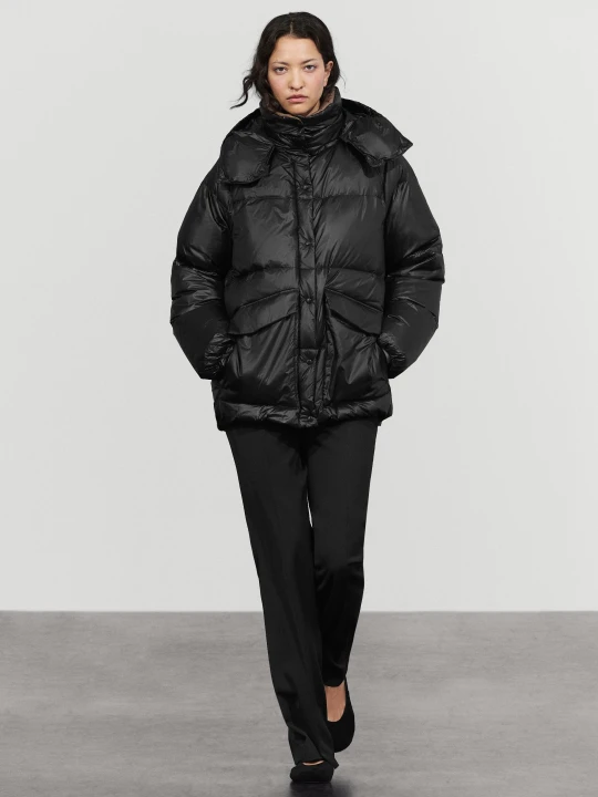 Zdjęcie produktu Puchowy Model Kurtki Z Detalem Kieszeni - Czarny - Massimo Dutti - Female