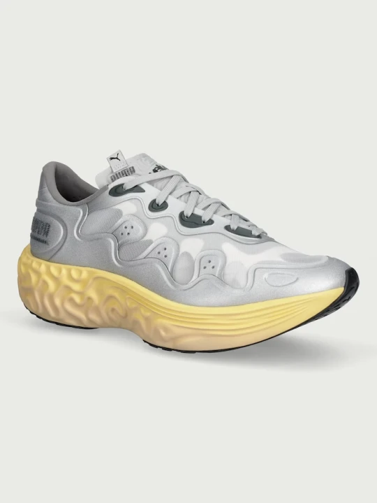 Zdjęcie produktu Puma buty sportowe Velum 2 SB Nitro srebrny