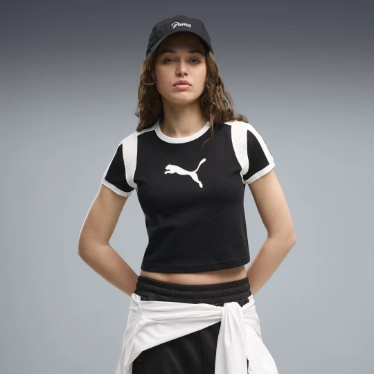 Zdjęcie produktu PUMA Damska dopasowana krótka koszulka Graphic Ringer, Odzież, Czarny