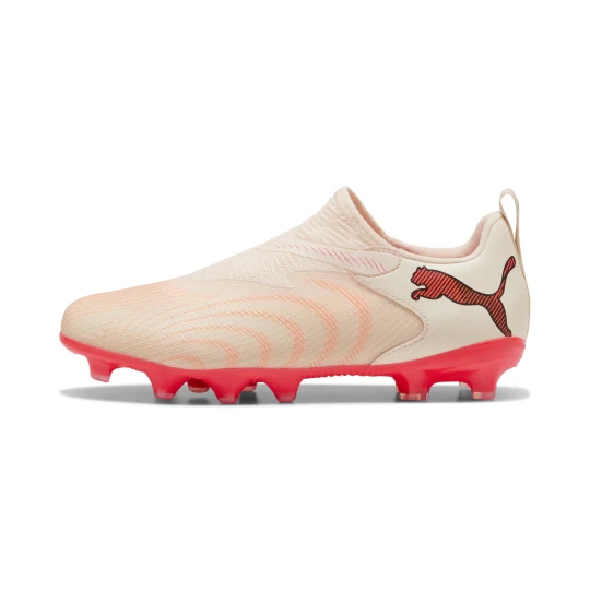 Zdjęcie produktu PUMA Młodzieżowe buty piłkarskie bez sznurowadeł FUTURE 9 MATCH FG / AG, Buty, Beżowy