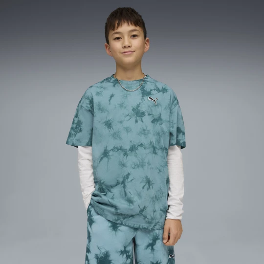 Zdjęcie produktu PUMA Młodzieżowa luźna koszulka Essentials z efektem tie-dye, Odzież, Zielony