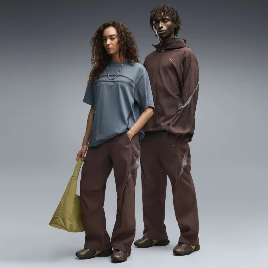 Zdjęcie produktu PUMA Spodnie dresowe unisex CLRT o luźnym kroju, Odzież, Brązowy