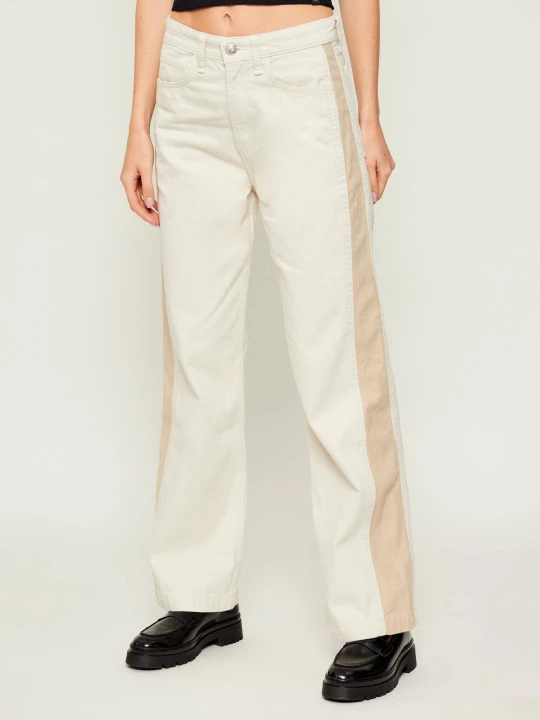 Zdjęcie produktu Rag&Bone Jeansy LOGAN | Relaxed fit rag & bone beżowy