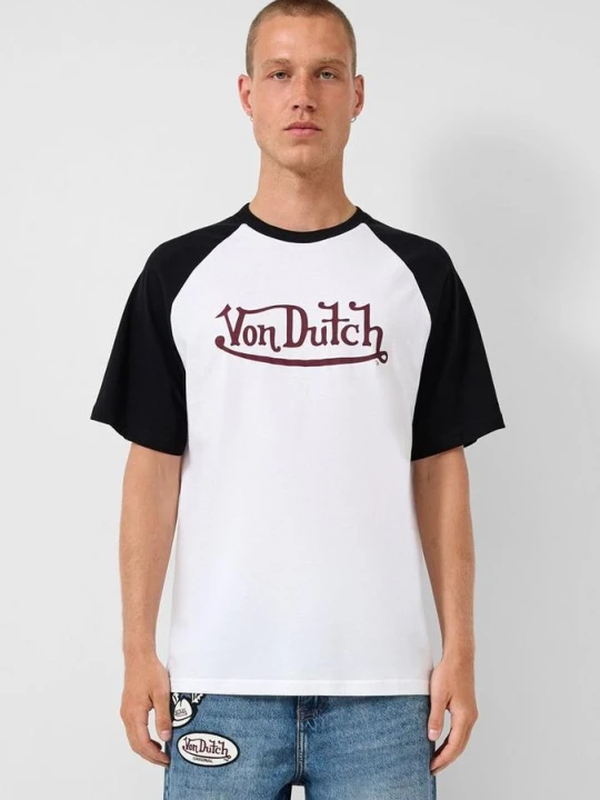 Zdjęcie produktu Raglanowa koszulka z nadrukiem z przodu | QS x Von Dutch biały