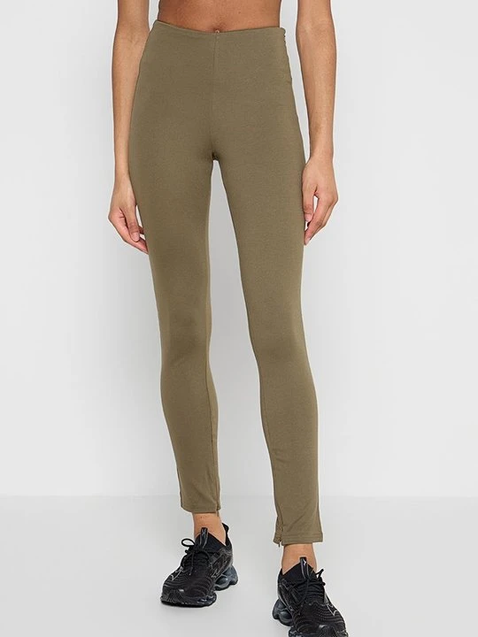Zdjęcie produktu Legginsy Fabletics zielony