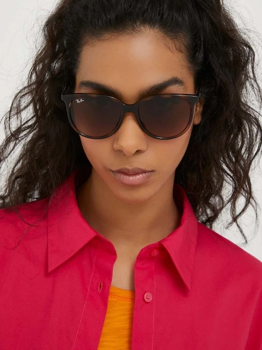 Zdjęcie produktu Ray-Ban okulary przeciwsłoneczne brązowy