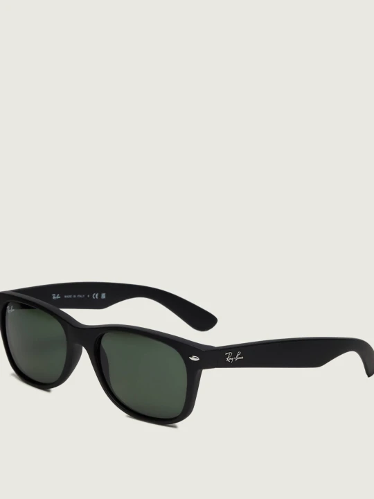 Zdjęcie produktu Ray-Ban Okulary przeciwsłoneczne New ​Wayfarer RB2132 czarny