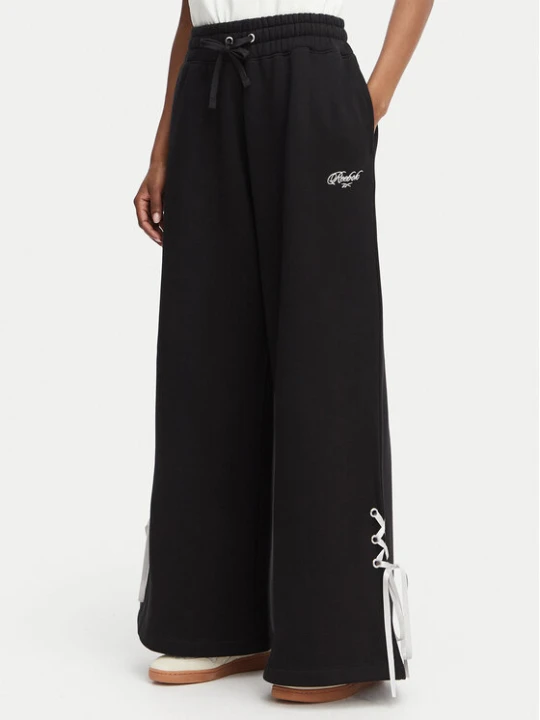 Zdjęcie produktu Reebok Spodnie dresowe Dominka RK25696CCW Czarny Regular Fit