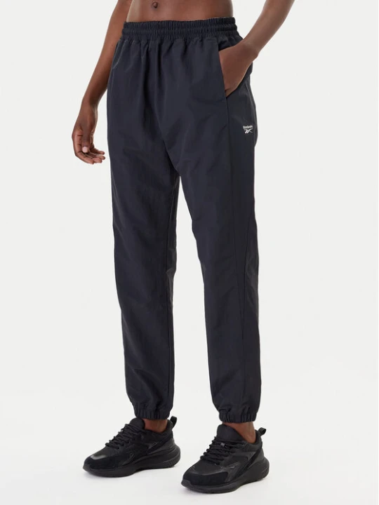 Zdjęcie produktu Reebok Spodnie dresowe Vector 100221435 Czarny Relaxed Fit