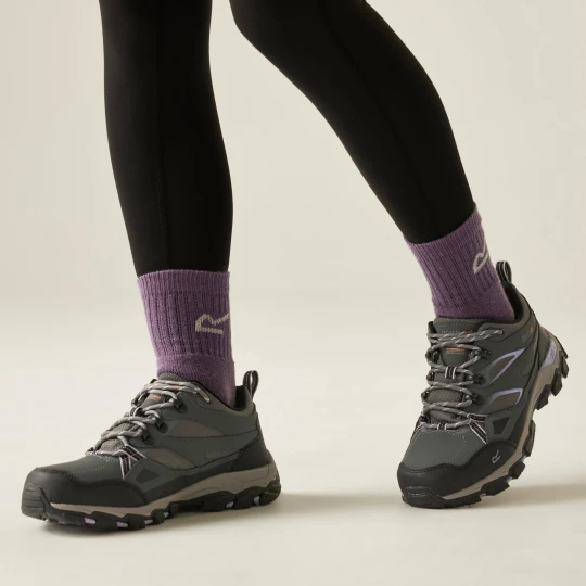 Zdjęcie produktu Regatta Buty damskie trekkingowe niskie z membraną Holcombe III Szary