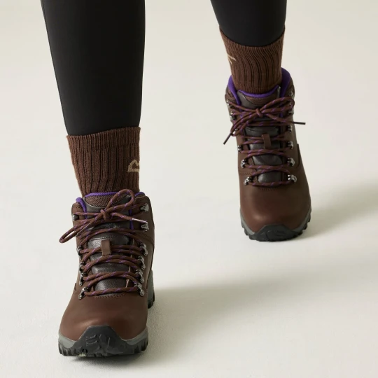 Zdjęcie produktu Regatta Buty damskie trekkingowe z membraną Bainsford Brązowy