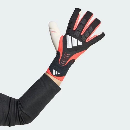 Zdjęcie produktu RĘKAWICE BRAMKARSKIE PREDATOR PRO Adidas czarny