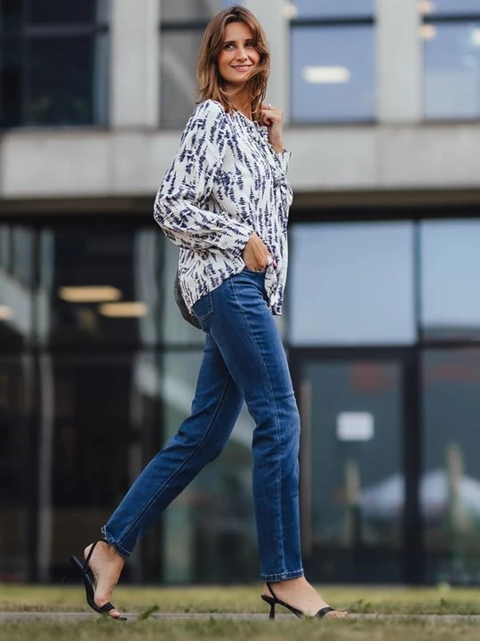 Zdjęcie produktu REPREVE® Jeansy damskie Lisa Straight – Vintage Romance Olsen