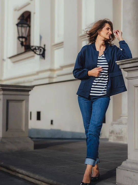 Zdjęcie produktu REPREVE® Jeansy damskie Mona Straight z podwinięciem – Neo Comfort Olsen