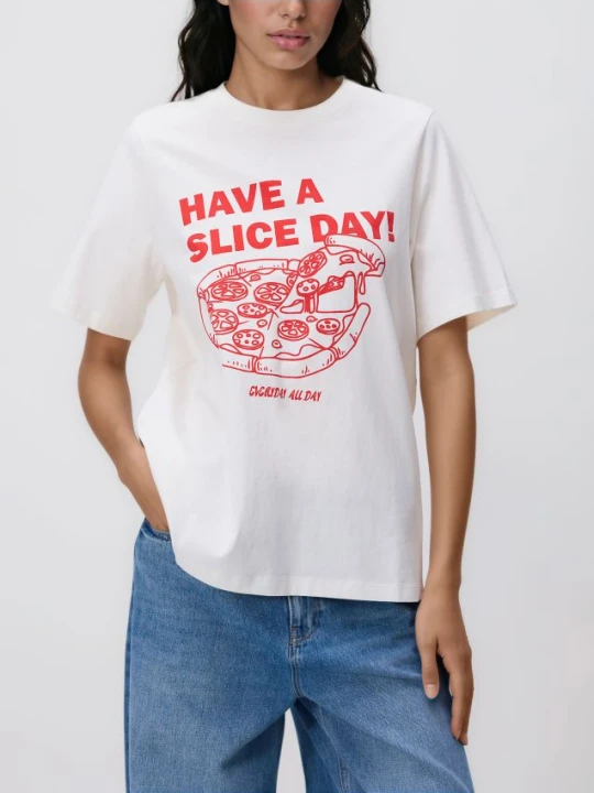 Zdjęcie produktu Reserved - Bawełniany t-shirt z nadrukiem - złamana biel