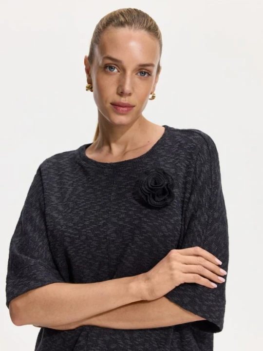 Zdjęcie produktu Reserved - Dzianinowa bluzka z różą - ciemnoszary