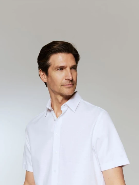 Zdjęcie produktu Reserved - Elegancka koszula regular fit - biały