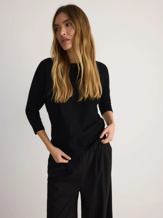 Zdjęcie produktu Reserved - Gładki sweter z wiskozą - czarny
