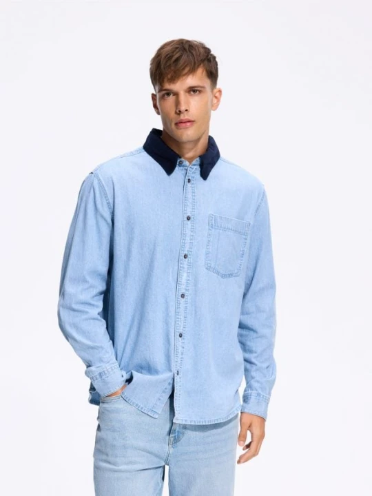Zdjęcie produktu Reserved - Jeansowa koszula comfort fit - niebieski