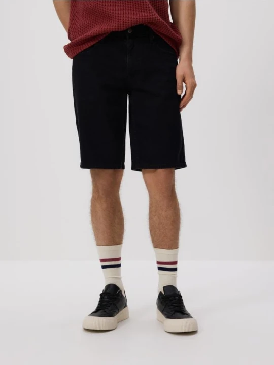 Zdjęcie produktu Reserved - Jeansowe szorty slim fit - czarny