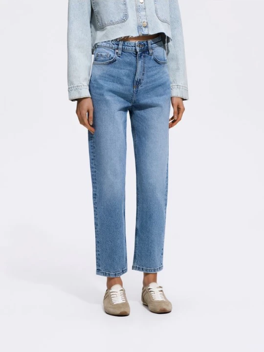 Zdjęcie produktu Reserved - Jeansy mom fit slim - niebieski