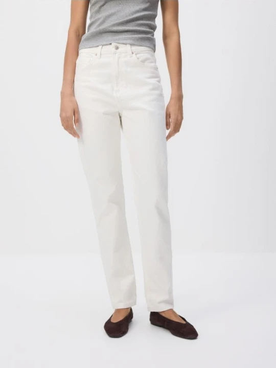Zdjęcie produktu Reserved - Jeansy mom fit slim z dłuższą nogawką - złamana biel