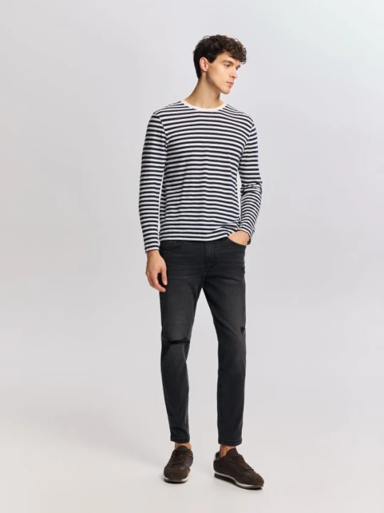 Zdjęcie produktu Reserved - Jeansy skinny z przetarciami - czarny