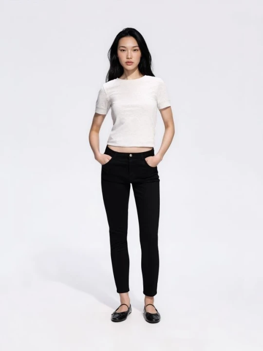 Zdjęcie produktu Reserved - Jeansy slim fit - czarny