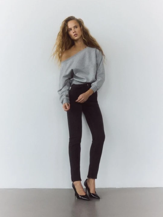 Zdjęcie produktu Reserved - Jeansy slim fit high waist - czarny